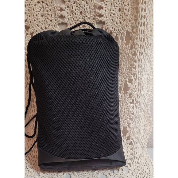 The Sharper Image Play 'N' Roll Digital Piano With Storage Case 49 Keys 99 tones - Picture 4 of 11